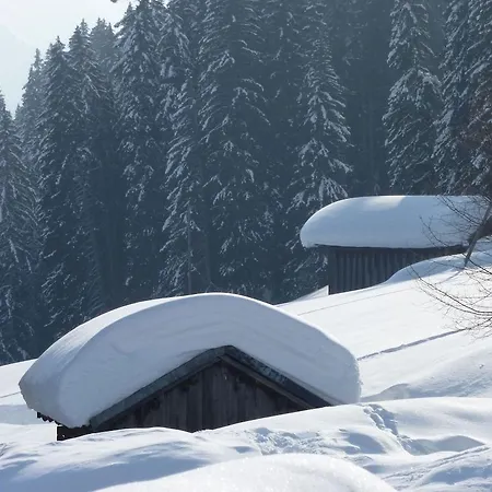 Landgasthof Sommerfeld Pragg-Jenaz