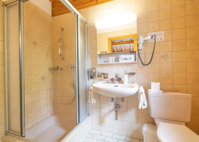 Landgasthof Sommerfeld Pragg-Jenaz